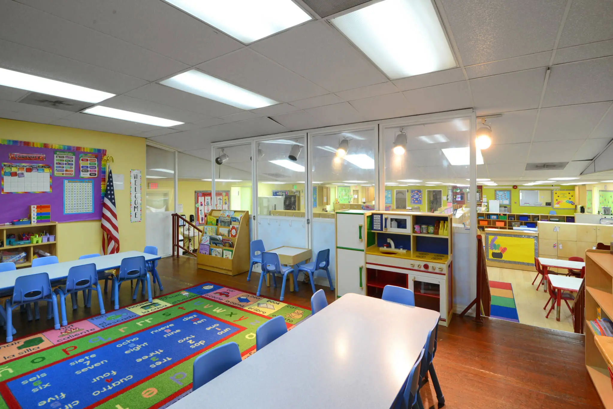Transitional Kindergarten classroom with children learning through Montessori curriculum, STEAM activities, and dual language immersion at Sierra Preschool